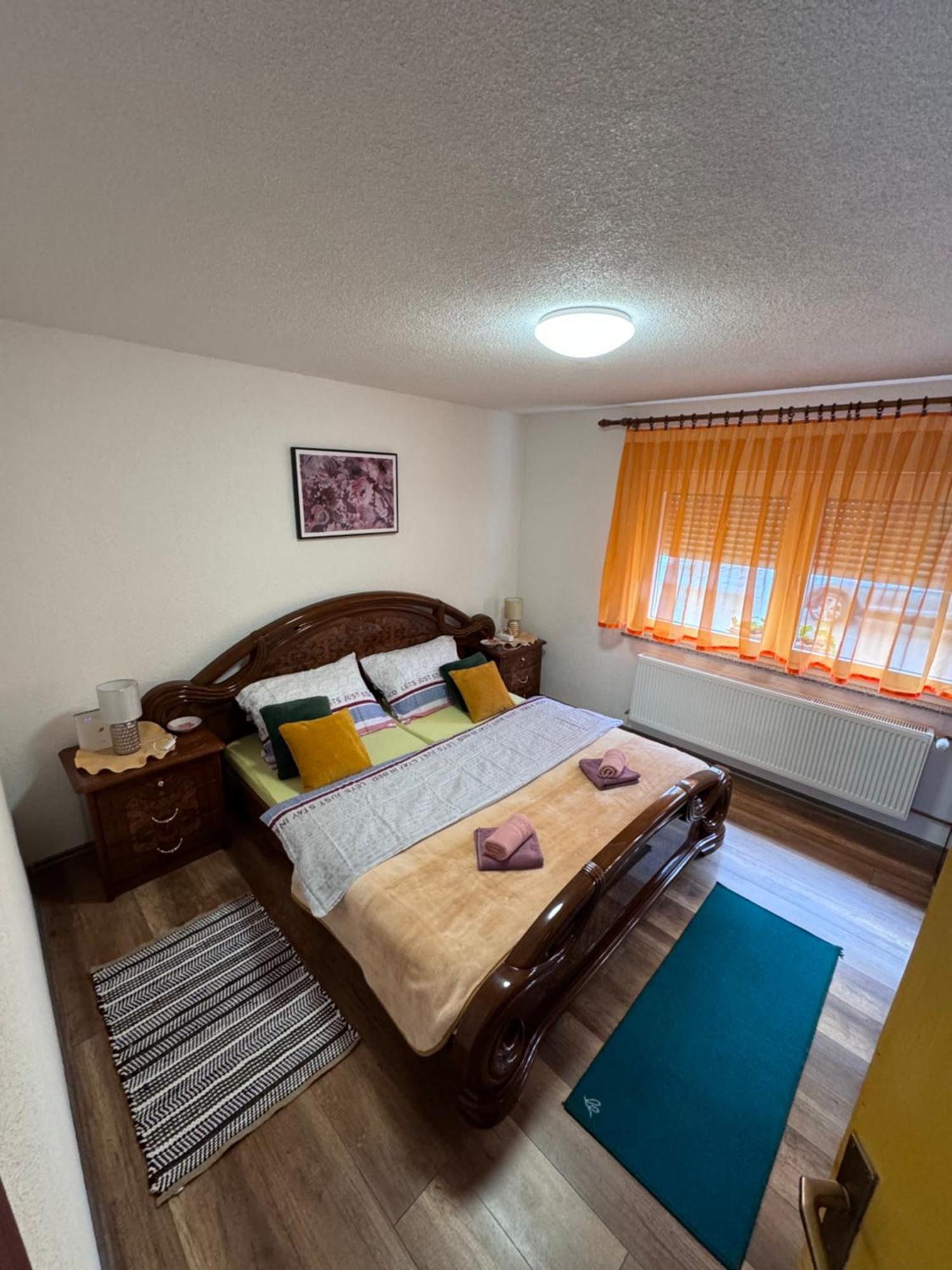 Apartman Josip Gospić Esterno foto