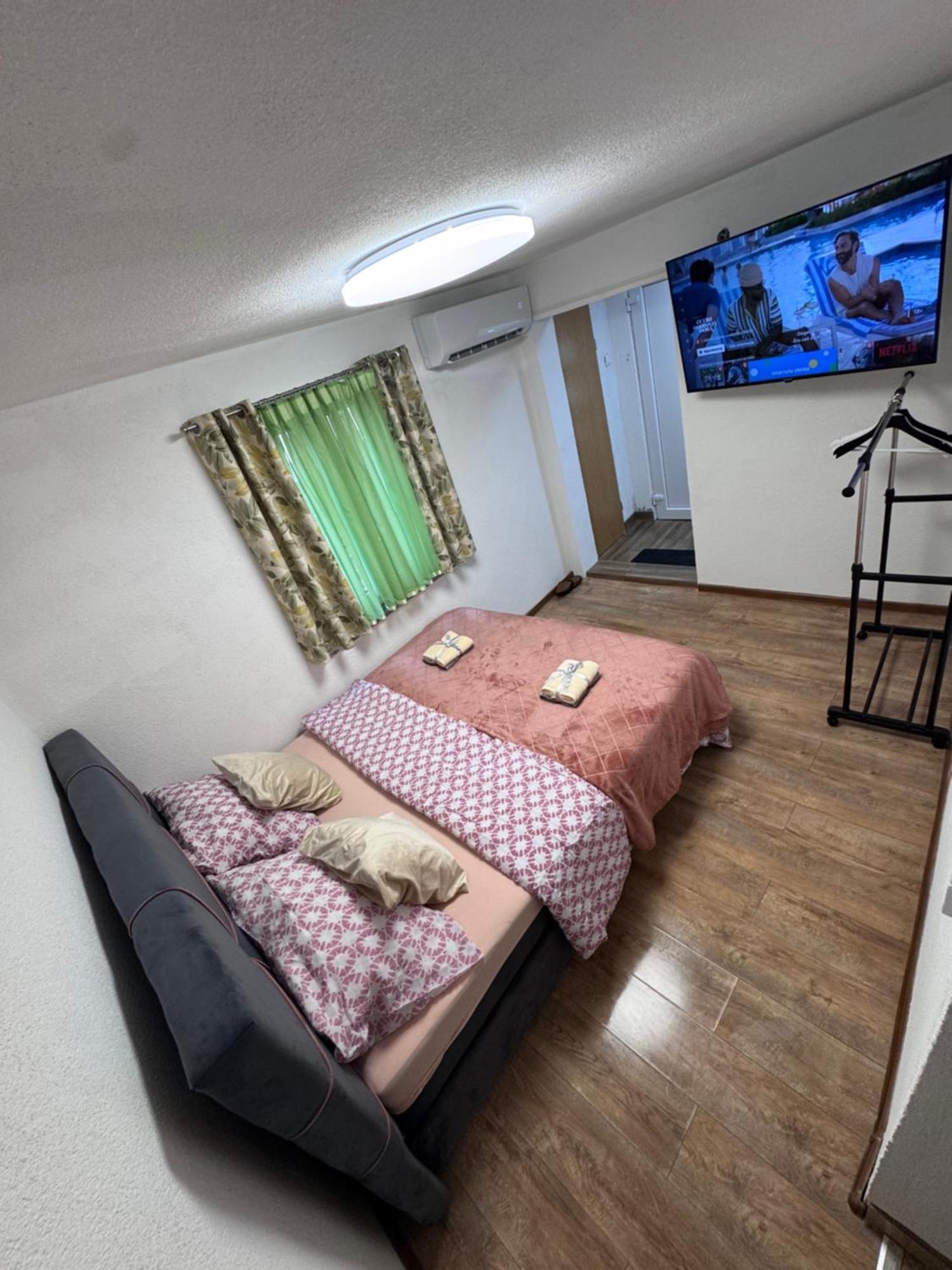 Apartman Josip Gospić Esterno foto