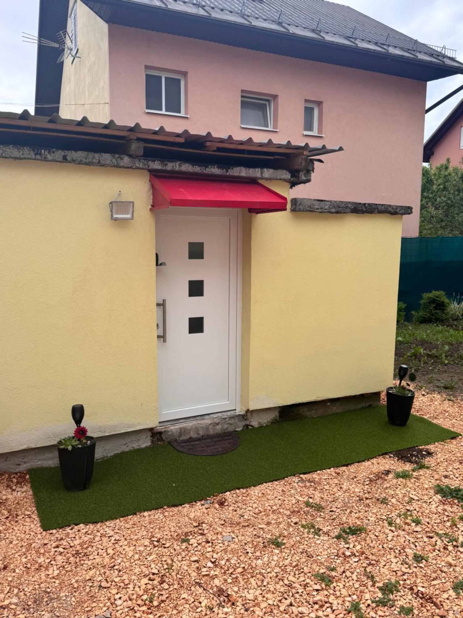 Apartman Josip Gospić Esterno foto